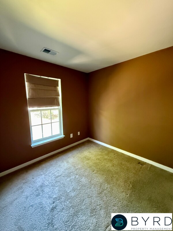 Building Photo - 8651 Millstream Dr