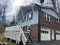 Building Photo - 190 Long John Dr