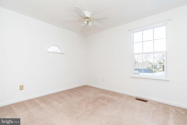 Building Photo - 1402 Spring Plow Ct