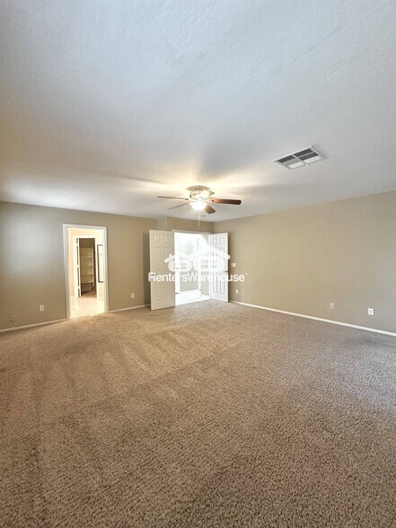 Building Photo - 9017 W Yukon Dr