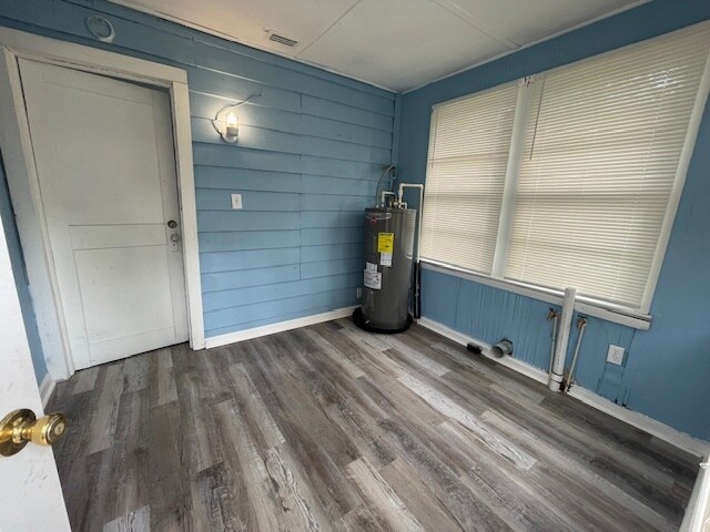 Building Photo - 250 Vernis Ave