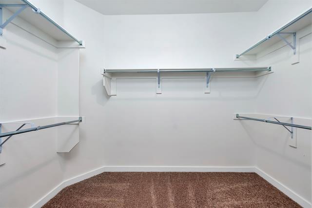 Building Photo - 2657 Keokuk St