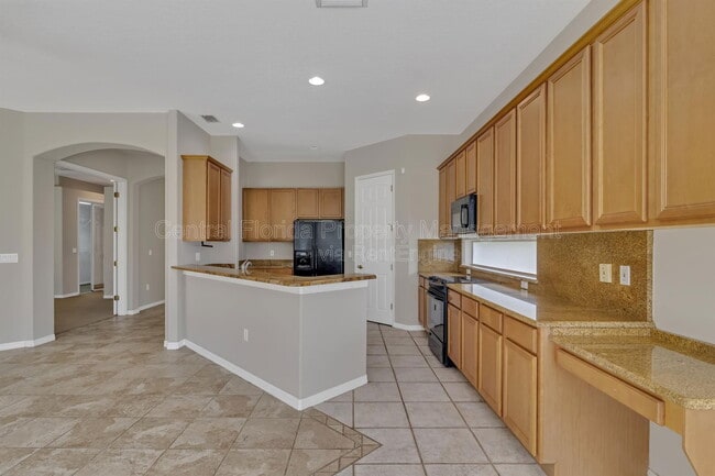 Building Photo - 8522 St Marino Blvd