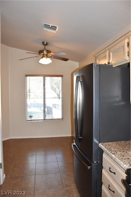 Building Photo - 2129 High Mesa Dr