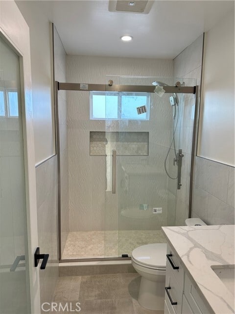 Building Photo - 9585 Woodale Ave