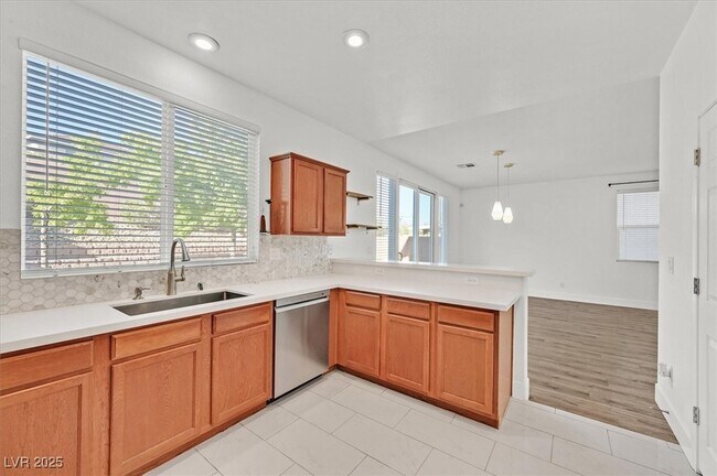 Building Photo - 10620 Kearney Mountain Ave