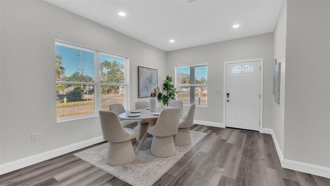 Building Photo - 1901 31st St S