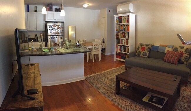 Building Photo - 2531 Lombard St