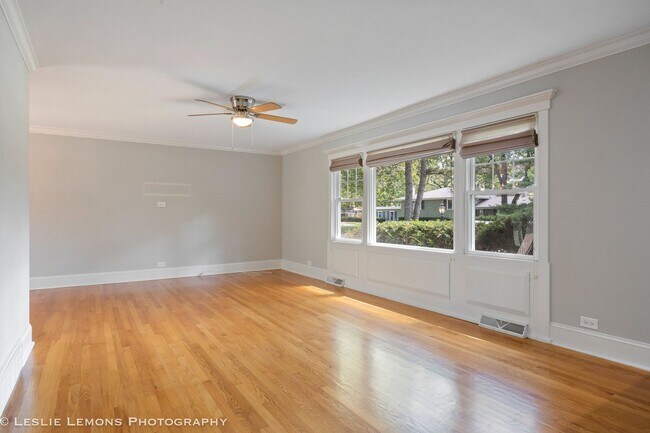 Building Photo - Great House in a great location!