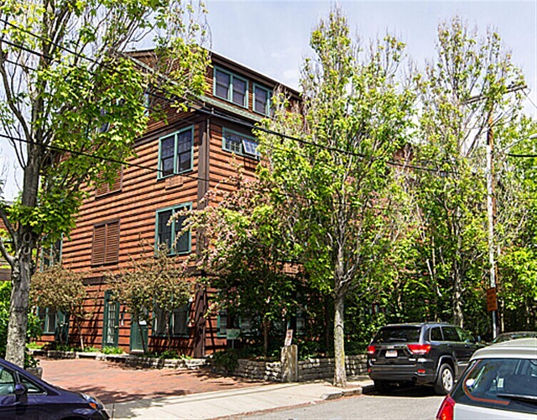 Building Photo - 426 Norfolk St
