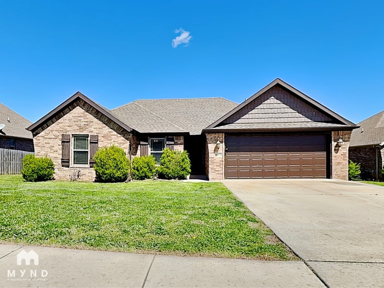 Primary Photo - 1410 Abbey Ln