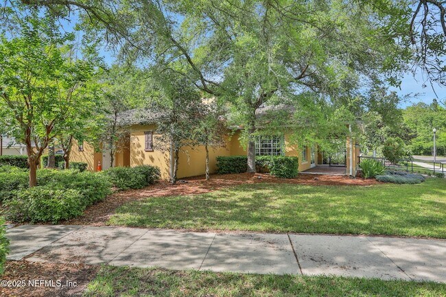 Building Photo - 14163 Mahogany Ave