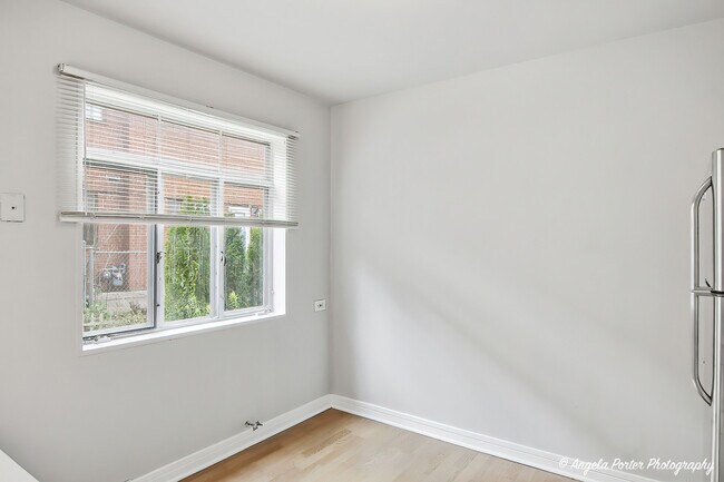 Building Photo - 4912 Crain St