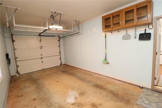 Building Photo - 7915 Footman Way