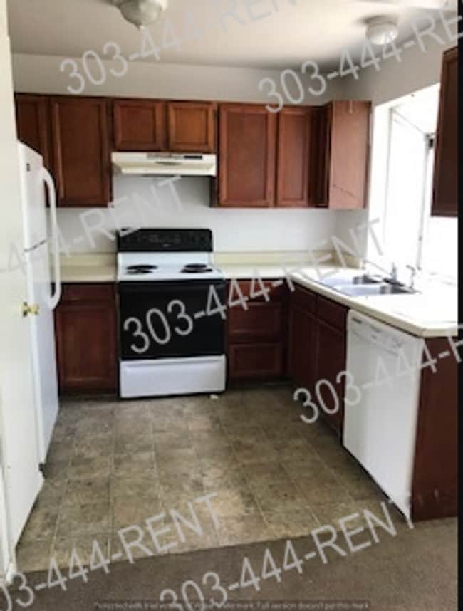 Building Photo - Beautiful 3 Bedroom and 2 Bath Home in Green Valley Ranch
