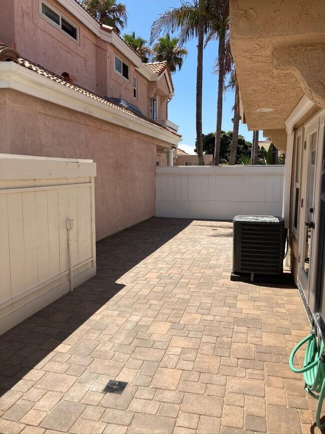 Building Photo - Single story detached home in the Coronado beach community Coronado Cays