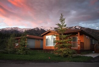 Building Photo - TARGHEE  PLACE