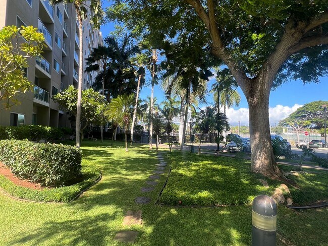 Building Photo - 94-302 Paiwa Street #1014