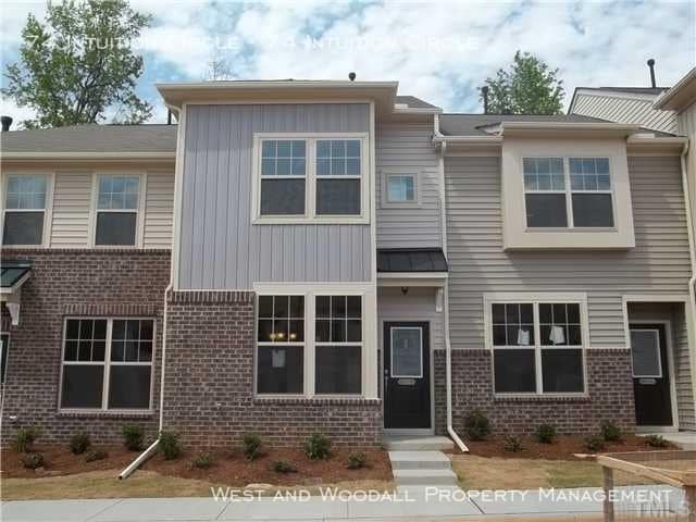 Primary Photo - Thompson Ridge Townhome