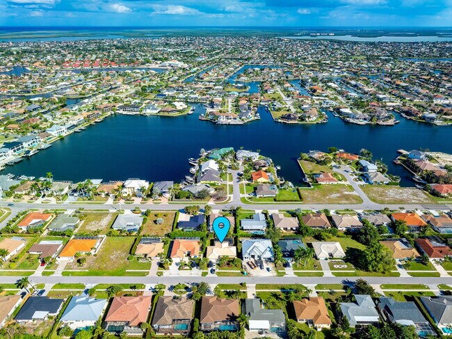 Building Photo - 149 Beachcomber St