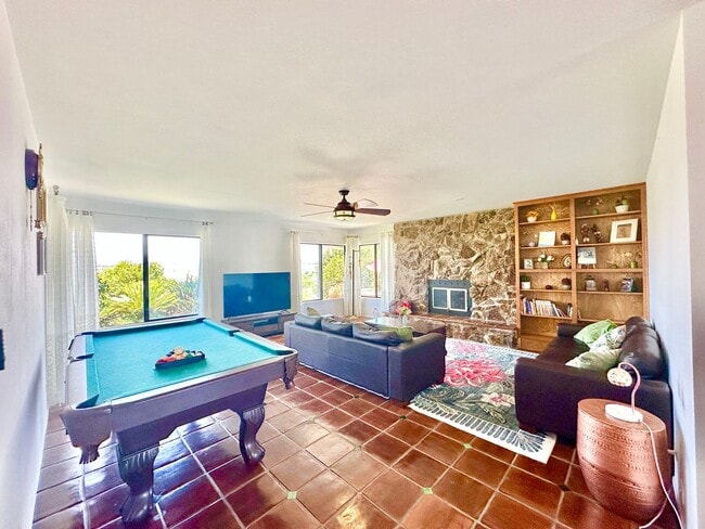 Building Photo - 1650 Winterwarm Dr
