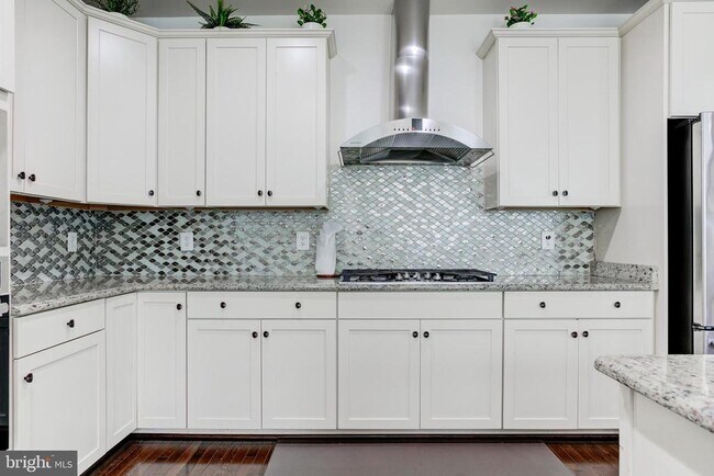 Building Photo - 22800 Bubbling Brook Dr