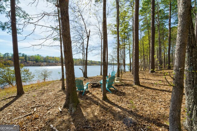 Building Photo - 115 Peninsula Dr