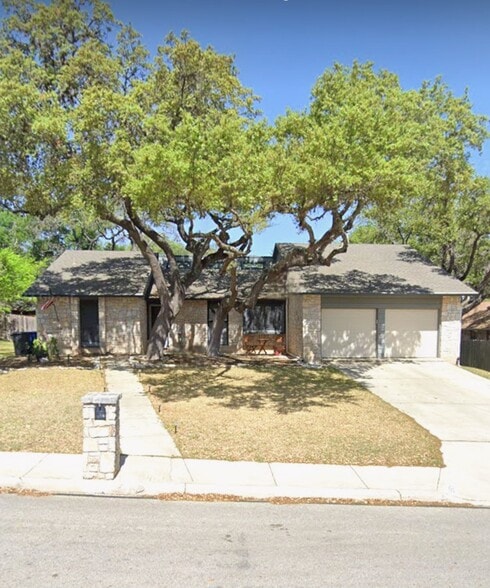 Primary Photo - 9311 Fallworth St