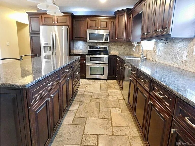 Building Photo - 4792 Pyrmont Rd