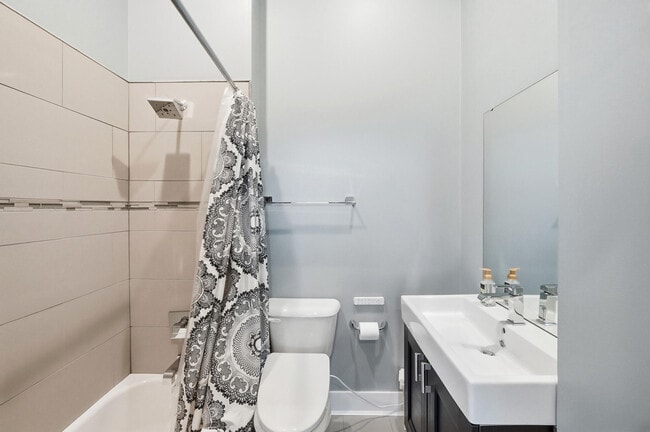 Building Photo - 408 Scott St