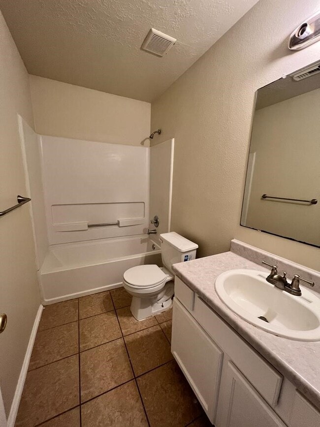 Building Photo - 3302 Coldwater Canyon Ln