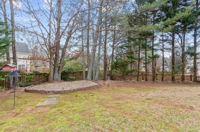 Building Photo - 2030 Brook Meadow Dr