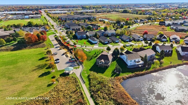 Building Photo - 2660 Harnish Dr