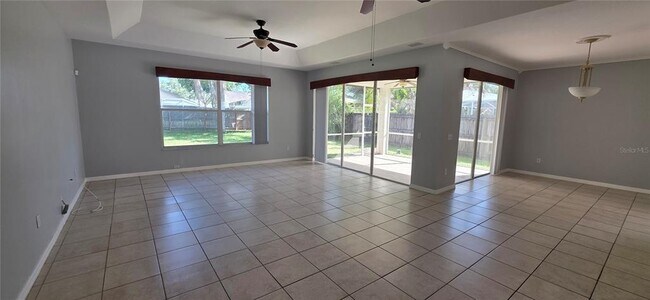 Building Photo - 1305 Lakehurst Way