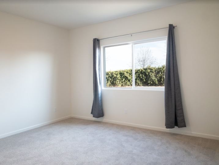 Building Photo - 4264 Lasalle Dr