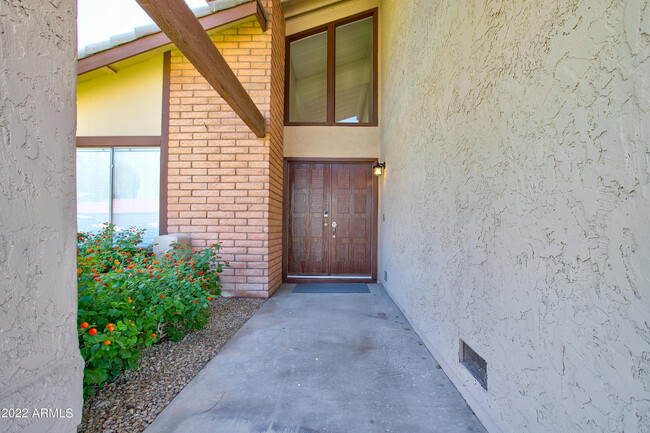 Building Photo - 11601 S Maze Ct