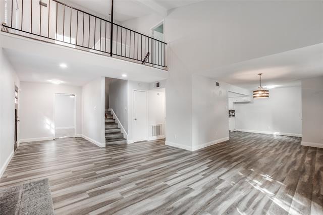 Building Photo - 2708 Pinery Ln