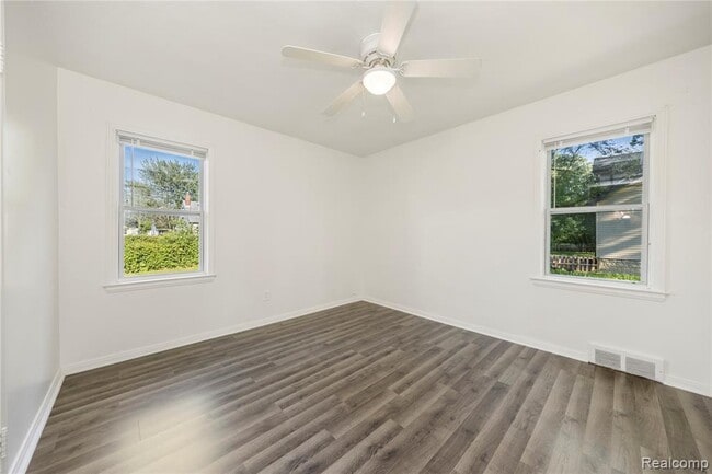 Building Photo - 20258 Caldwell St