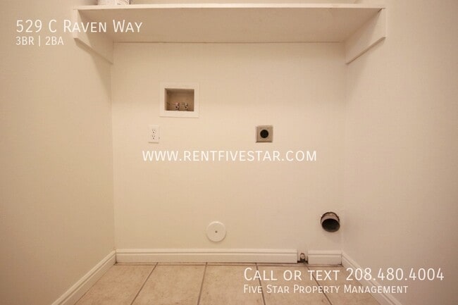 Building Photo - 529 Raven Way