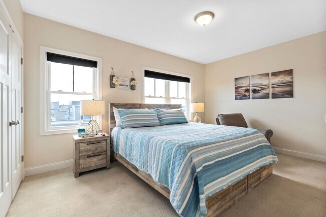 Building Photo - 128 Ashworth Ave