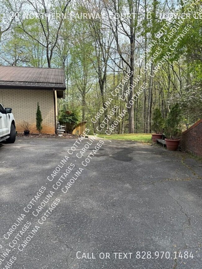 Building Photo - 20 Northern Fairway Ct