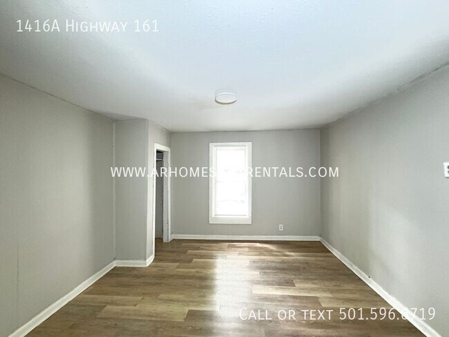 Building Photo - 1416 AR-161