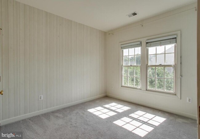 Building Photo - 6248 Levi Ct