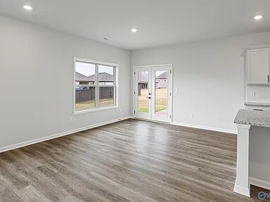 Building Photo - 113 Striker Ln
