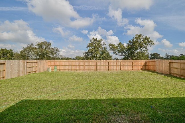 Building Photo - 3218 Shadow View Ln