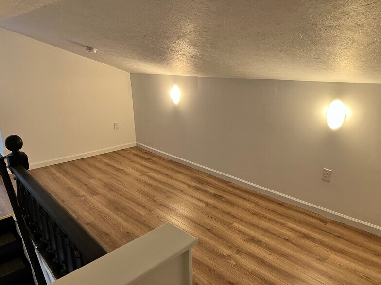 loft area - 110 W 3rd St