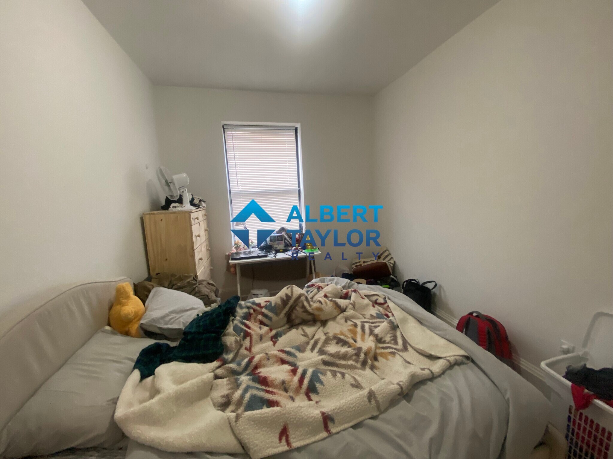 Building Photo - 872 Huntington Ave