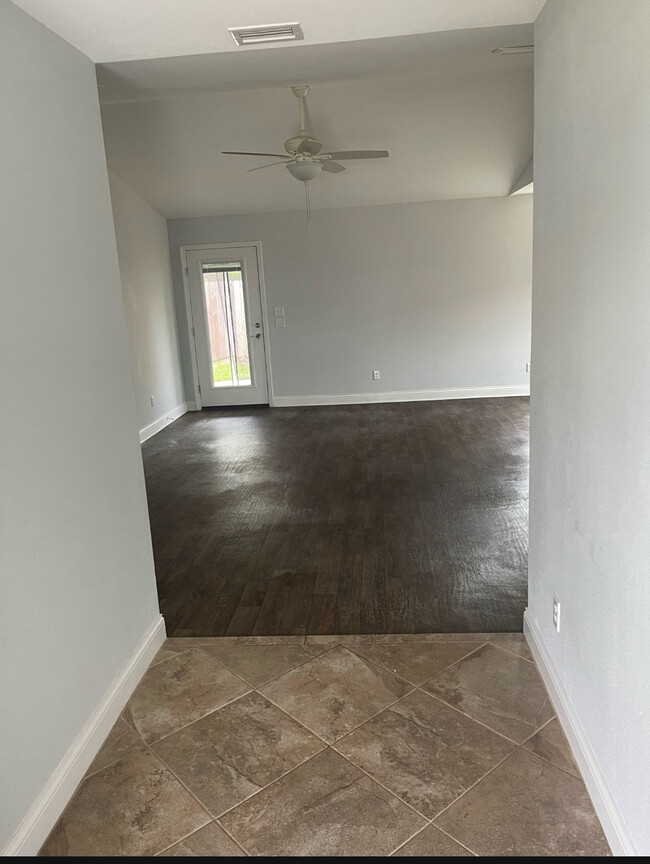 Foyer into living room - 4755 Rill Loop