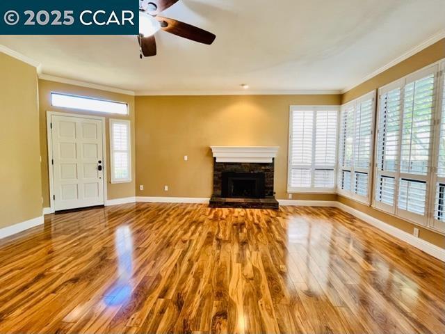 Building Photo - 3046 Lakemont Dr