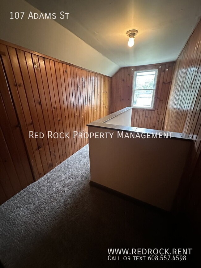 Building Photo - 107 Adams St